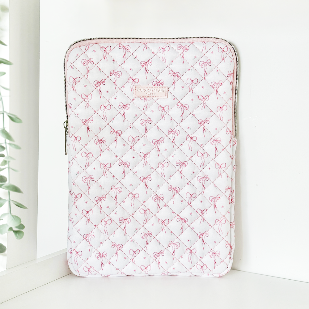 Quilted Dainty Bows iPad Sleeve