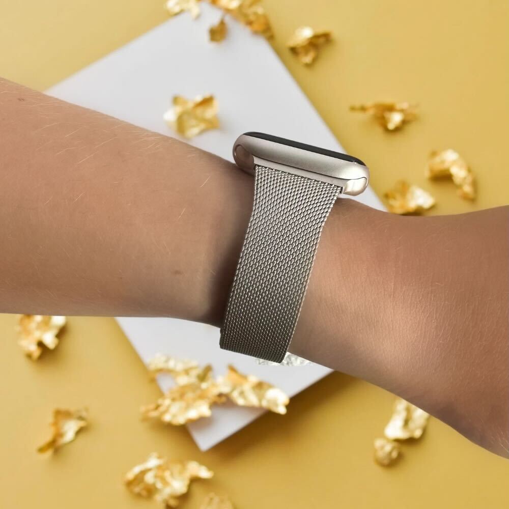 Milanese Apple Watch Kayışı - Yıldız Işığı