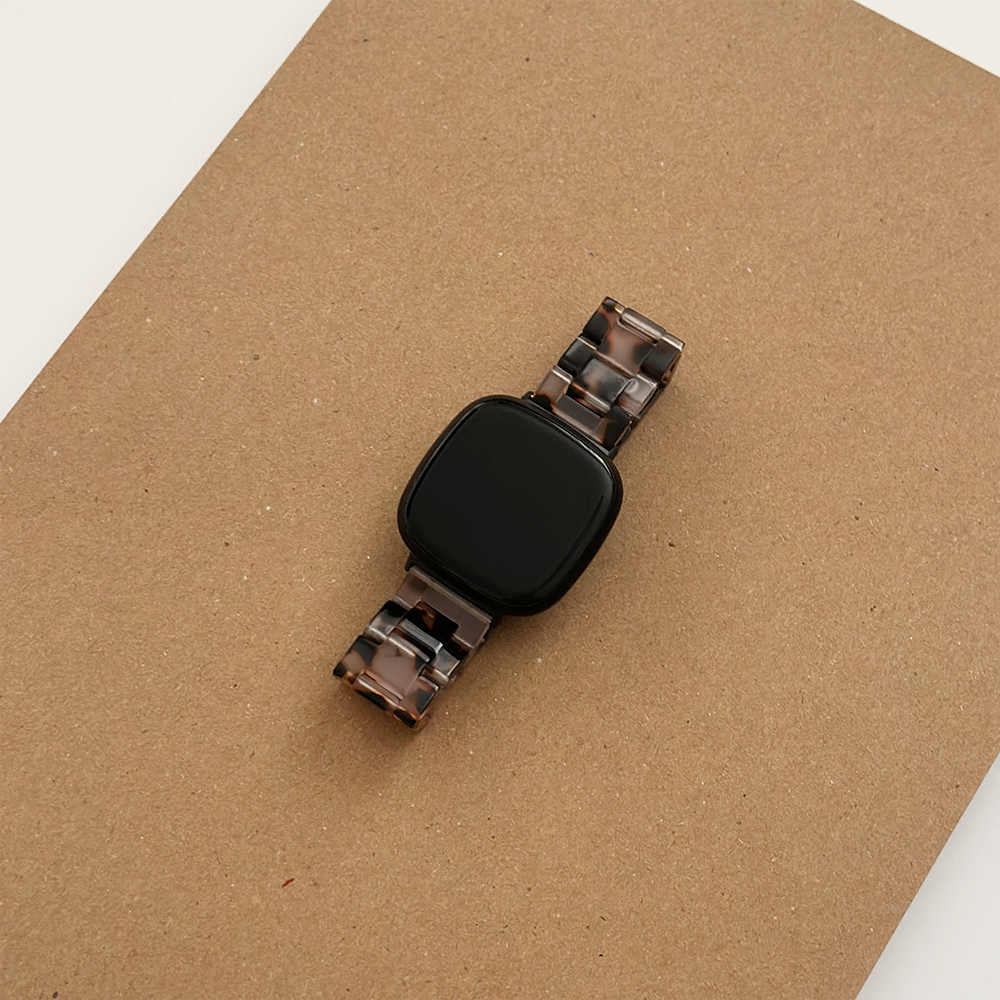 Fitbit Kayışı - LUXE Fildişi Kaplumbağa Desenli 