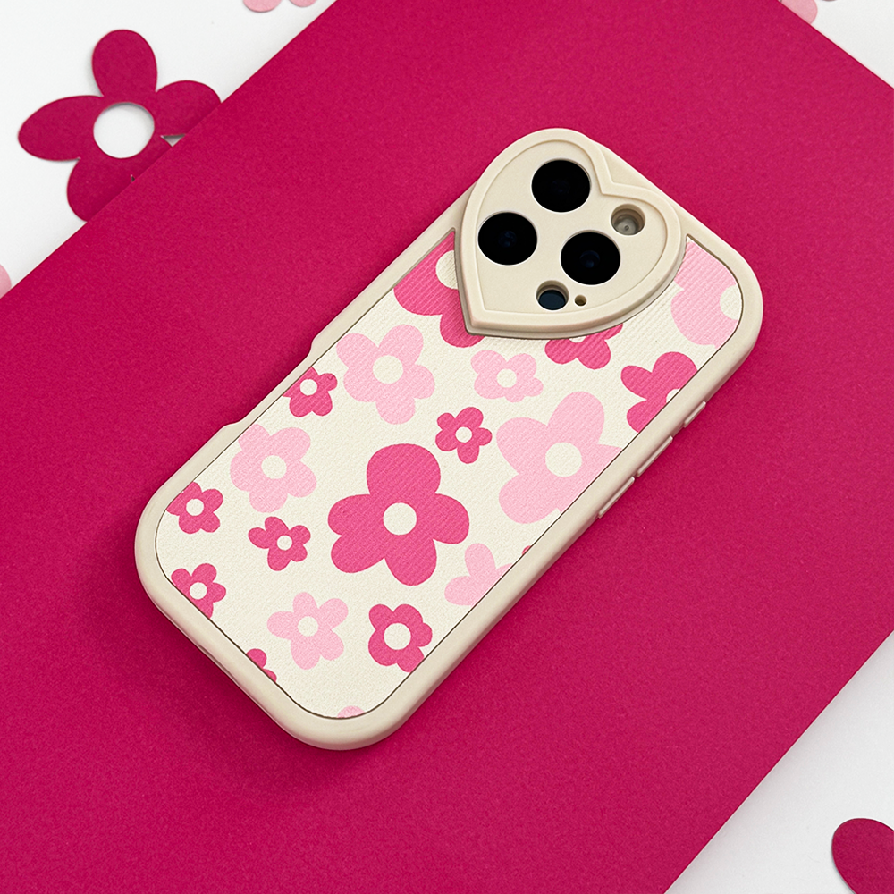Flower Power Ribbed Heart Camera Phone Case