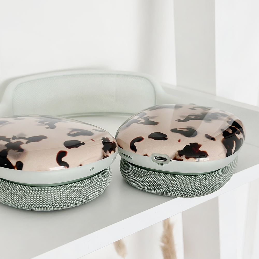 AirPods Max Case - Ivory Tort