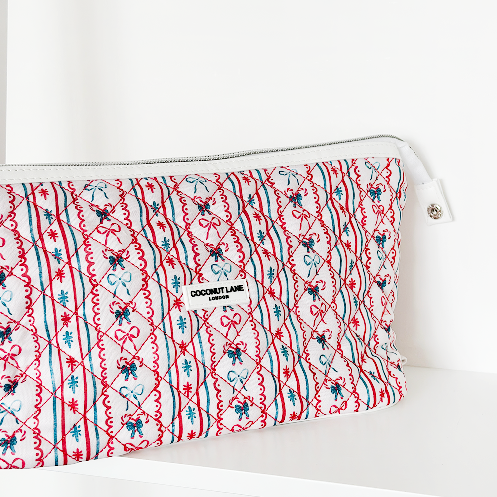 Genişletilebilir Makyaj Çantası - Kapitone "Let It Bow"