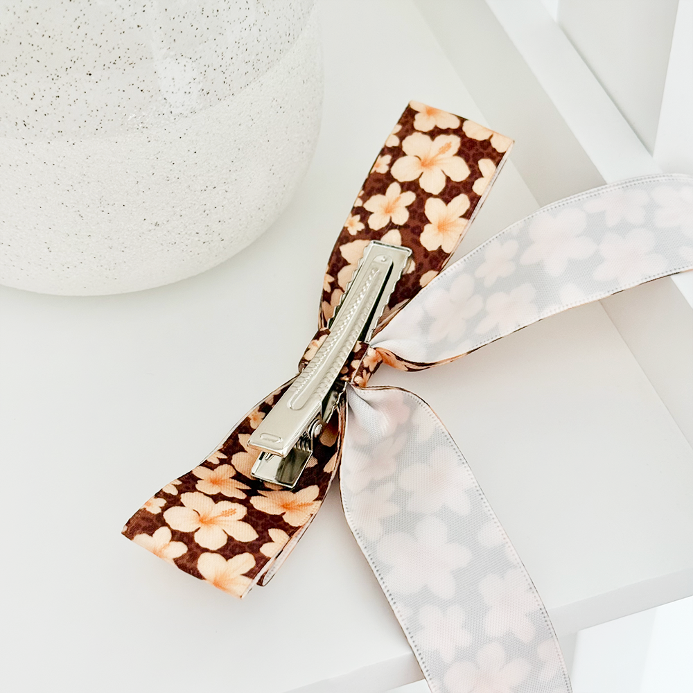 Kurdeleli Fiyonk Toka - Safari Çiçeği