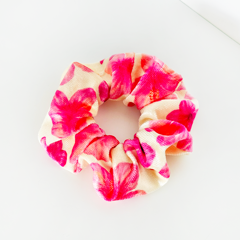 Ada Kızı Tereyağı Sarısı Hibiskus Saç Tokası