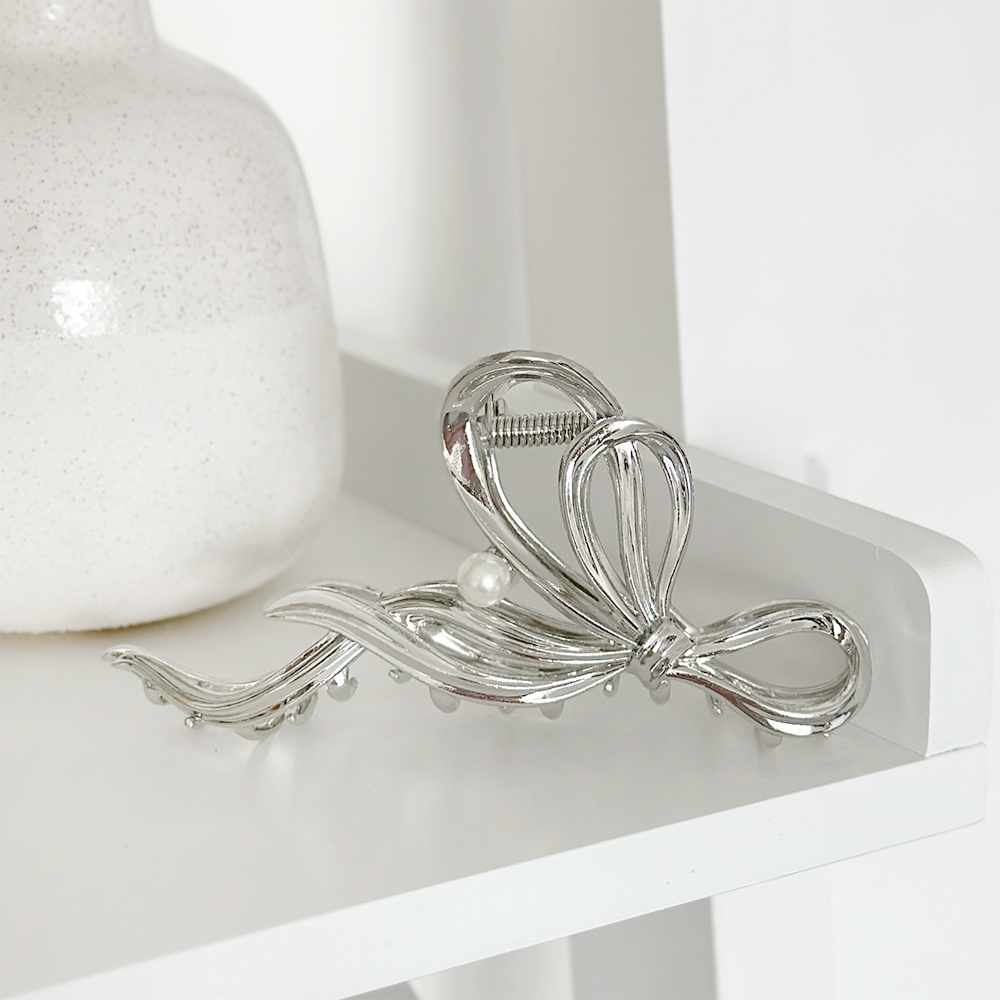 Silver Bow Claw Clip