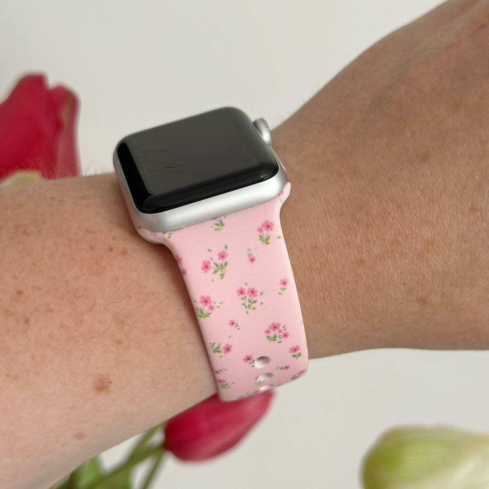 Küçük Çiçekli Pembe Apple Watch Kayışı