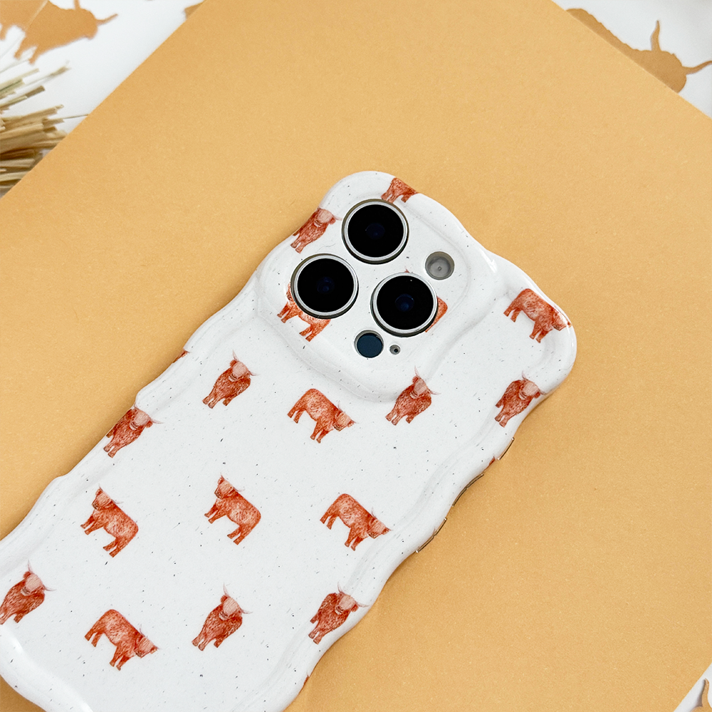 Wavy Phone Case - Highland Cow