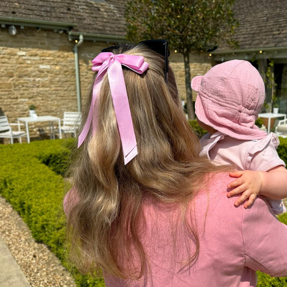 Kurdeleli Fiyonk Toka - Şakayık Pembesi