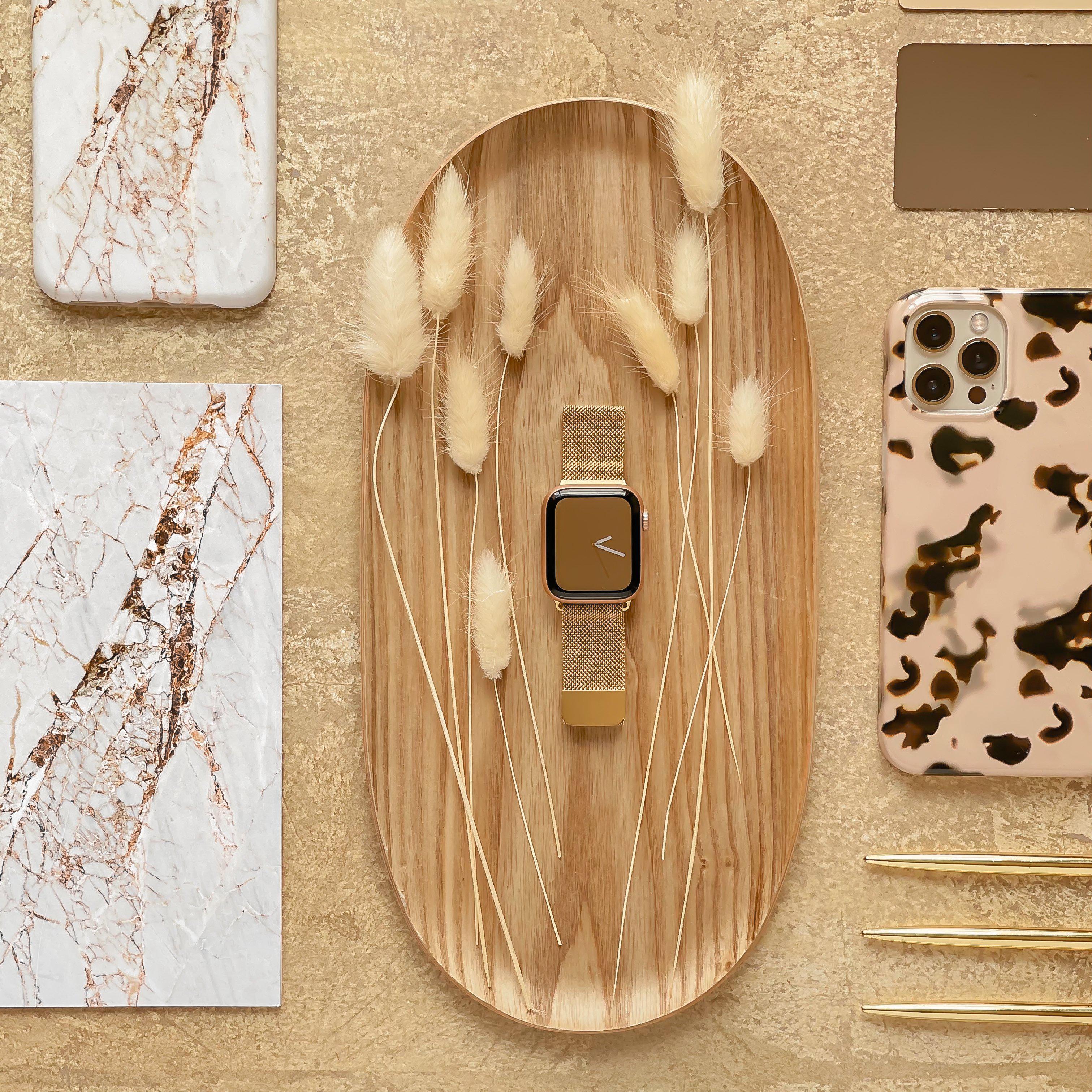 Manyetik Zincirli Apple Watch Kayışı - Altın