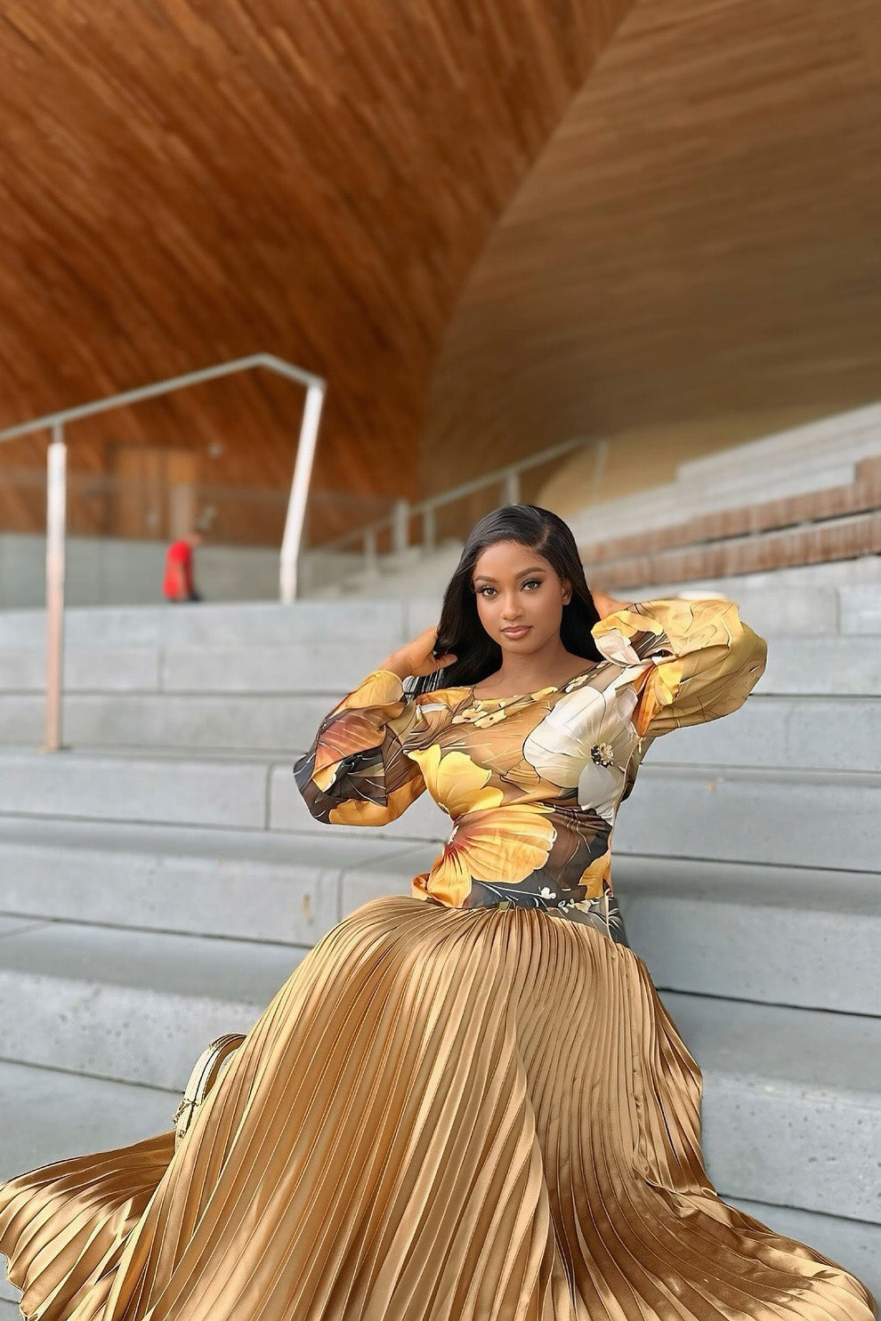 Artistic Print Deep V Pleated Maxi Dress