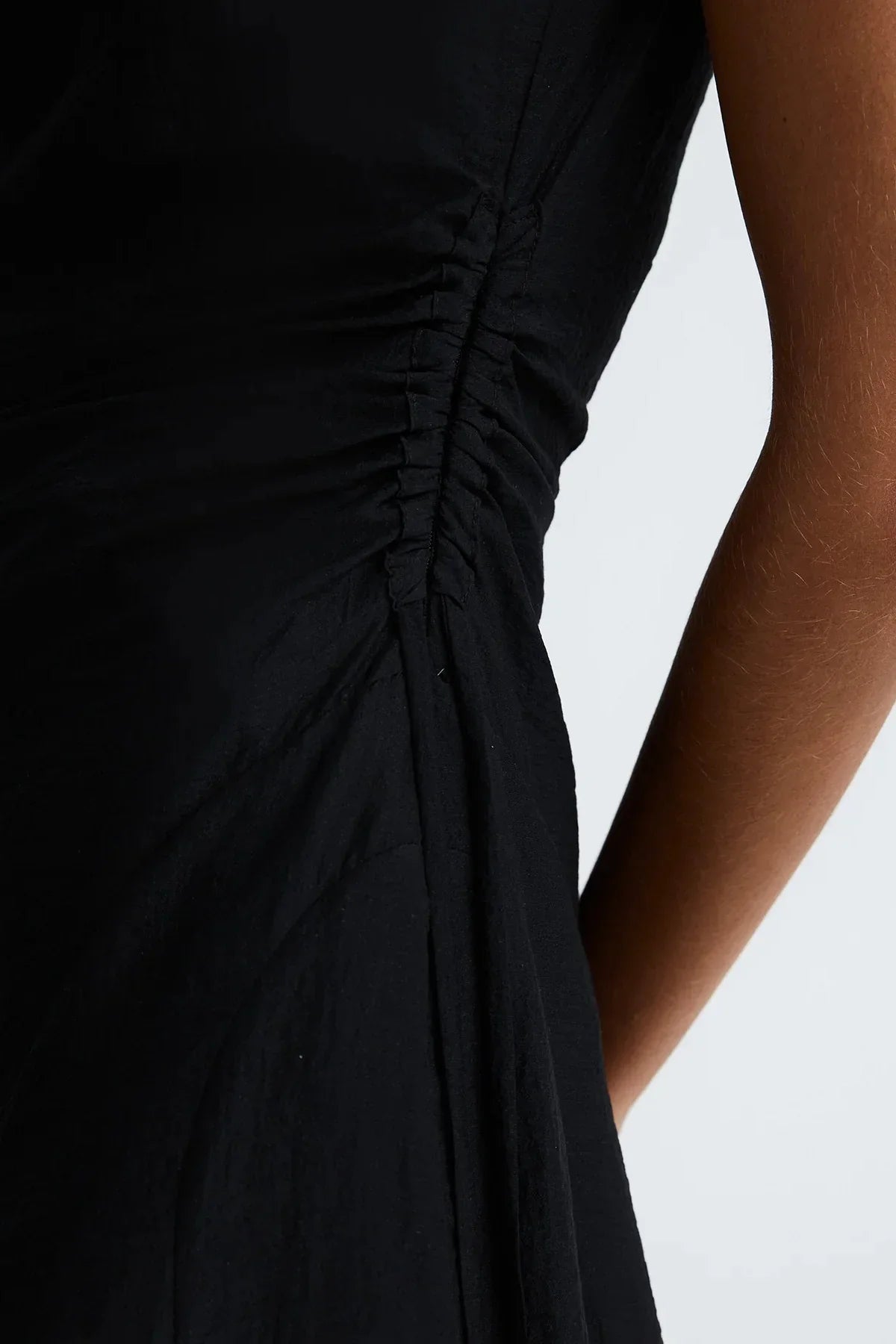 Ebony Ruched Midi Dress