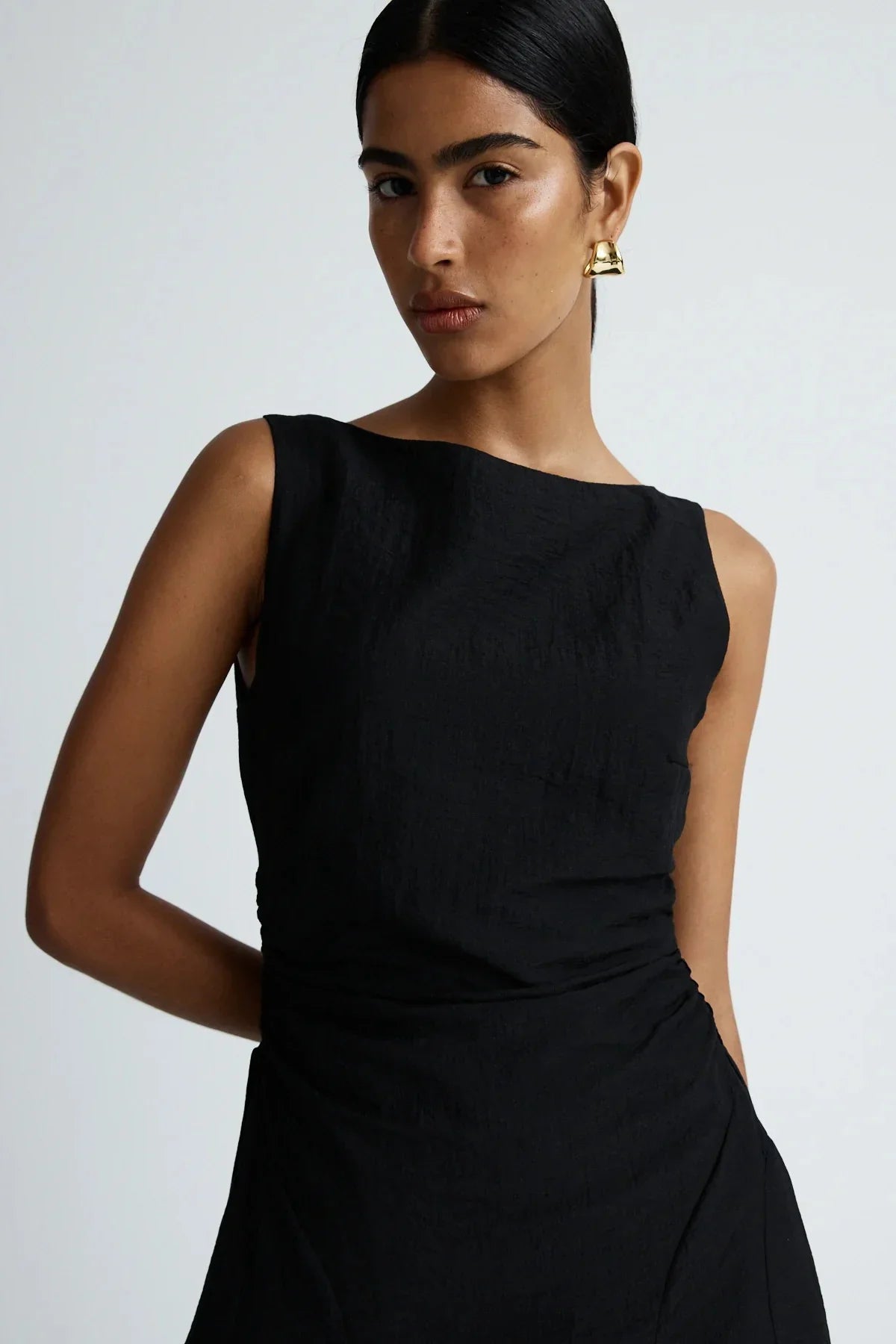 Ebony Ruched Midi Dress