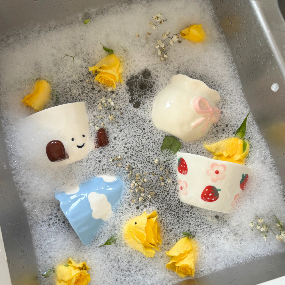 Pembe Kurdeleli Kupa