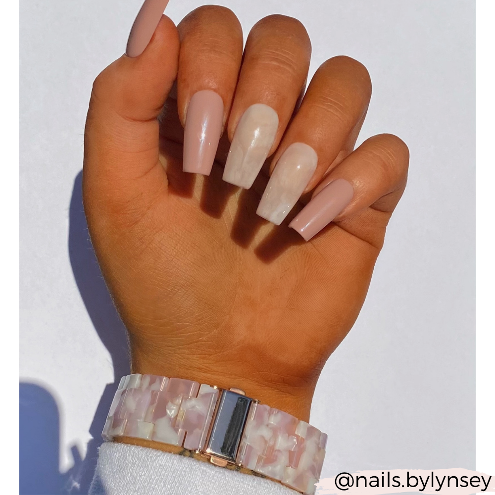 Lüks Gül Rengi Apple Watch Kayışı