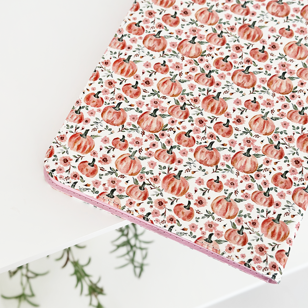 Şirin Balkabağı Desenli iPad Kılıfı