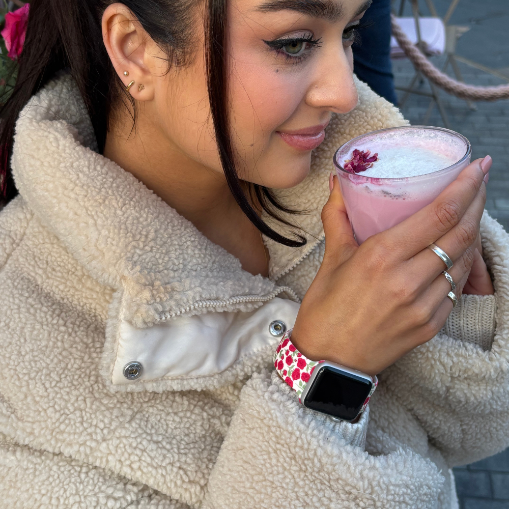 Buy Me Roses Kırmızı Apple Watch Kayışı