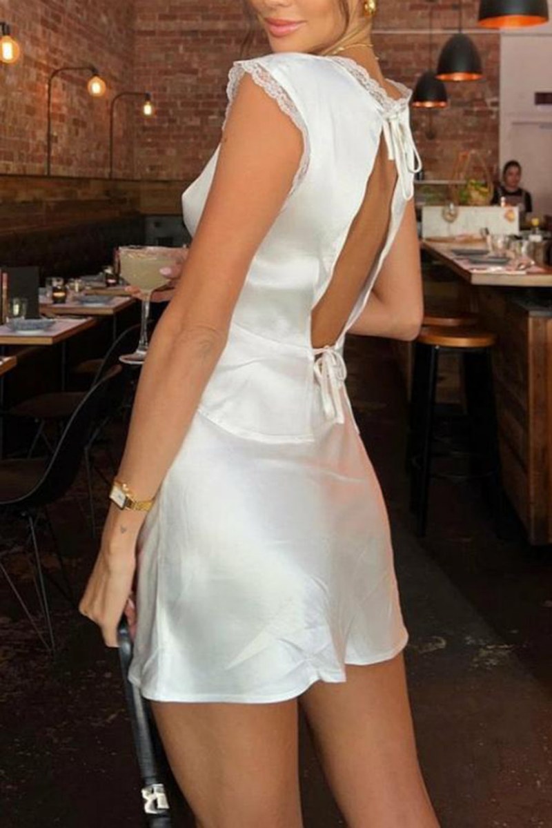 Lace Trim Satin Skirt Set